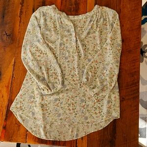 Violet + Claire floral blouse 3/4 sleeve size M